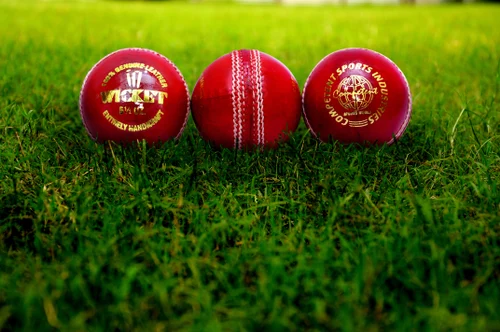 Price Of Cricket Ball Used In International Matches